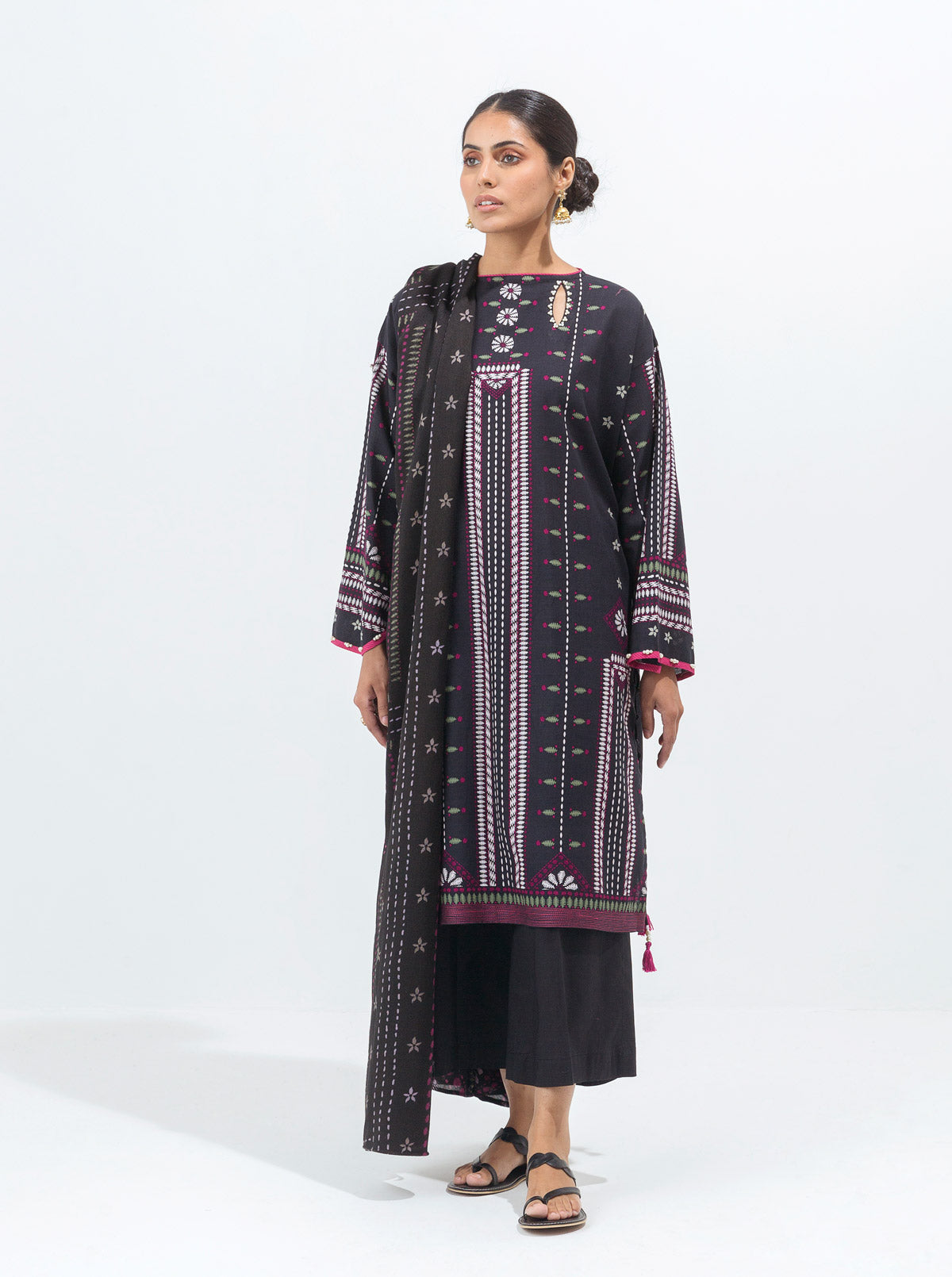 3 PIECE - PRINTED WITH SHAWL KHADDAR SUIT - CLASSIC BLACK MORBAGH WN_21