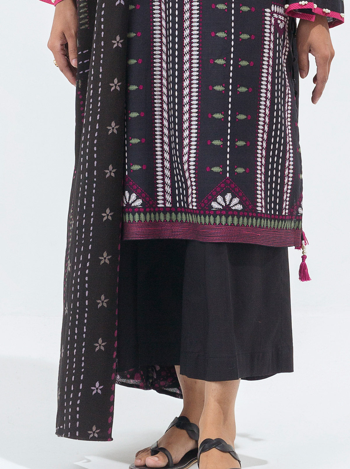 3 PIECE - PRINTED WITH SHAWL KHADDAR SUIT - CLASSIC BLACK MORBAGH WN_21