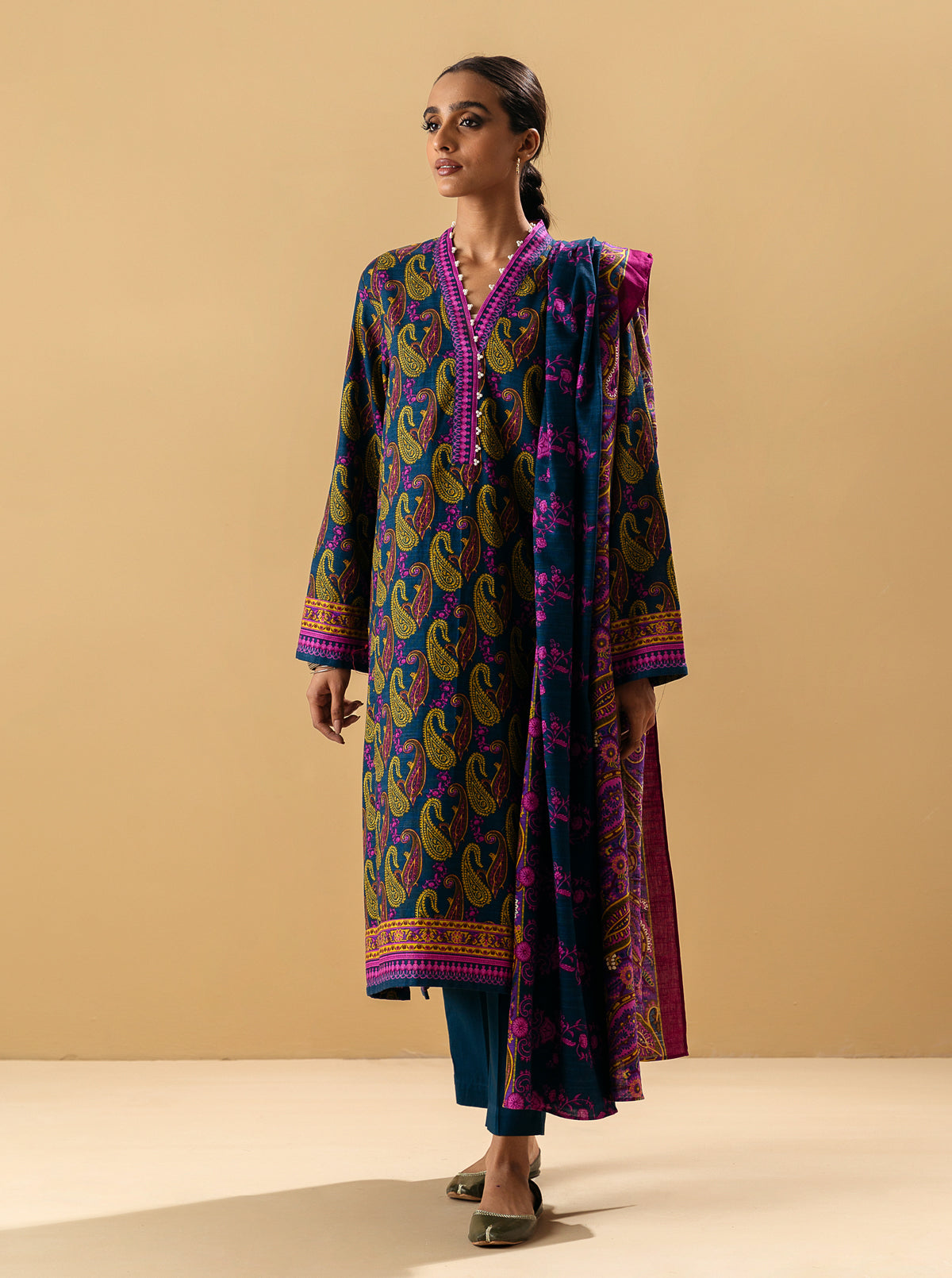 2 PIECE - PRINTED KHADDAR SUIT - RADIANT VALUES MORBAGH WN_22