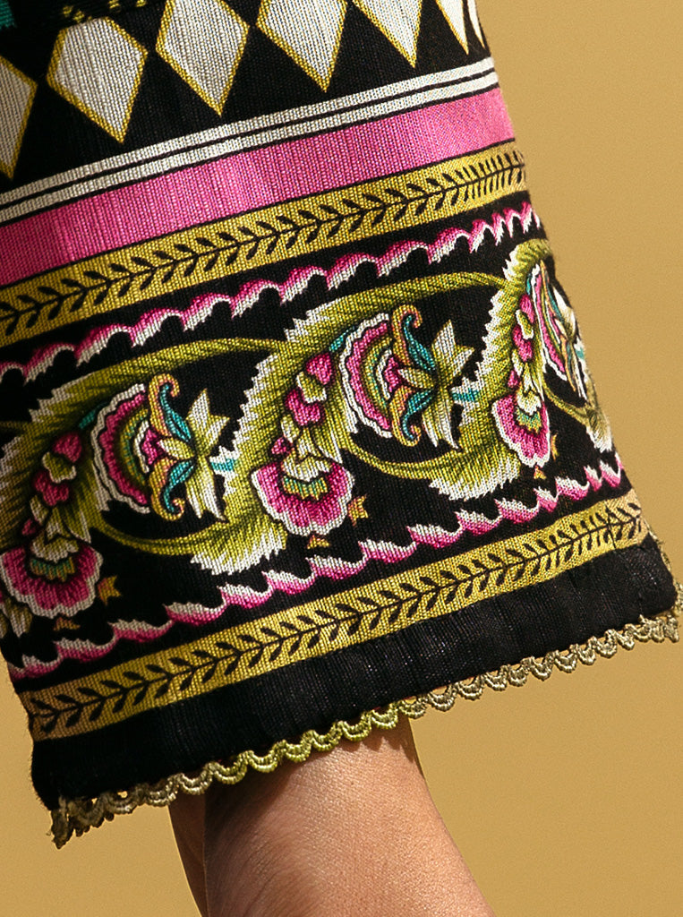 3 PIECE - PRINTED KHADDAR SUIT - MAJESTIC FLORA MORBAGH WN_22