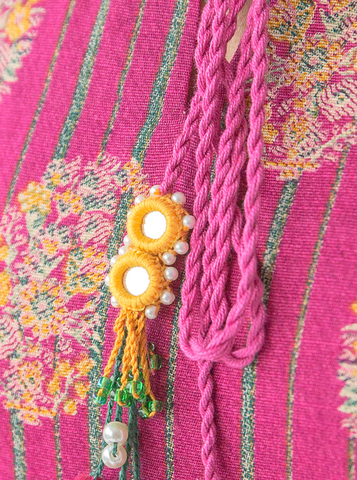 2 PIECE - PRINTED KHADDAR SUIT - CARNIVAL STORE MORBAGH WN_23