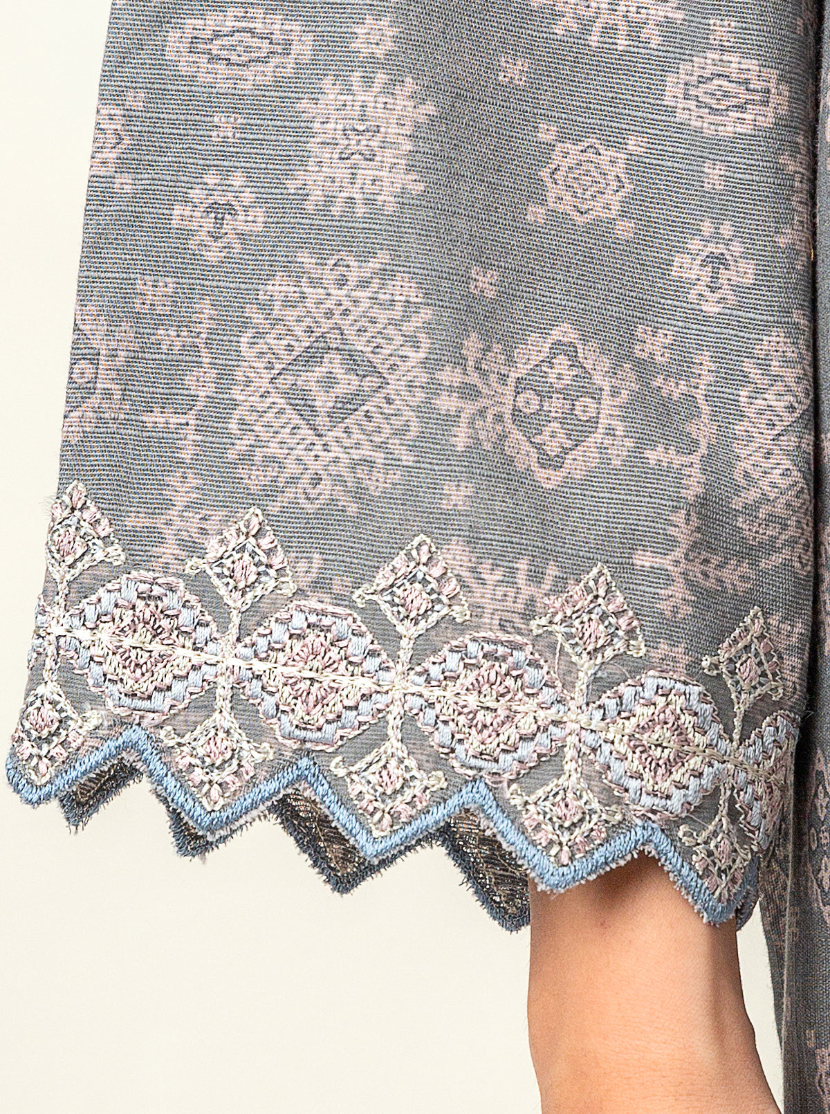 2 PIECE - EMBROIDERED KHADDAR SUIT - DEW GREY MORBAGH WN_23