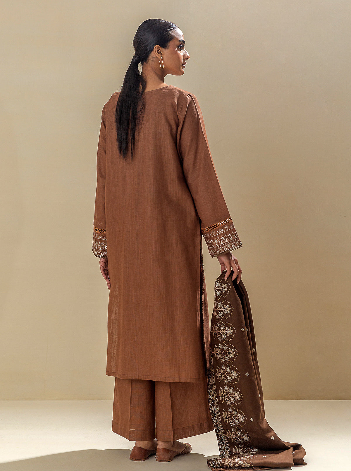 3 PIECE - EMBROIDERED KHADDAR SUIT WITH EMBROIDERED SHAWL - EARTHY HUES MORBAGH WN_23