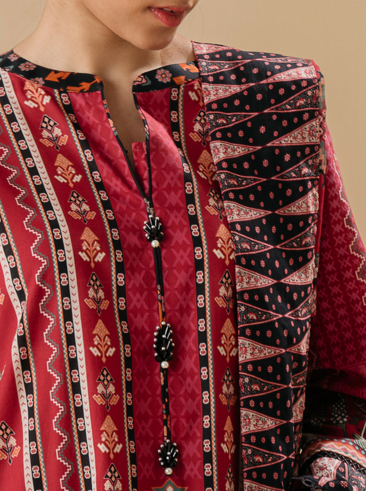 3 PIECE - PRINTED LAWN SUIT - ALLURING RED MORBAGH SU_22