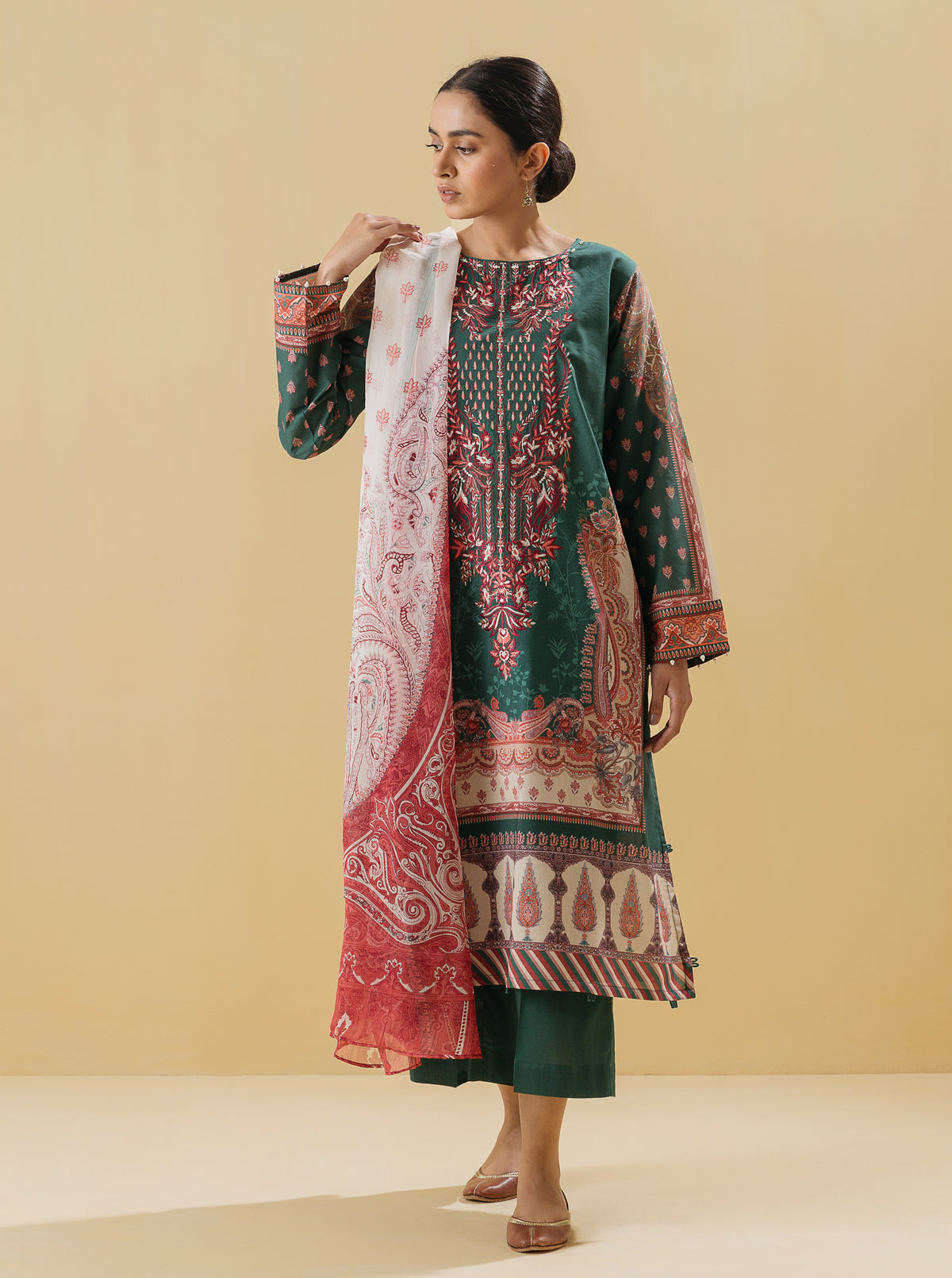 3 PIECE - EMBROIDERED LAWN SUIT - ANTIQUE PAISLEY MORBAGH SU_22