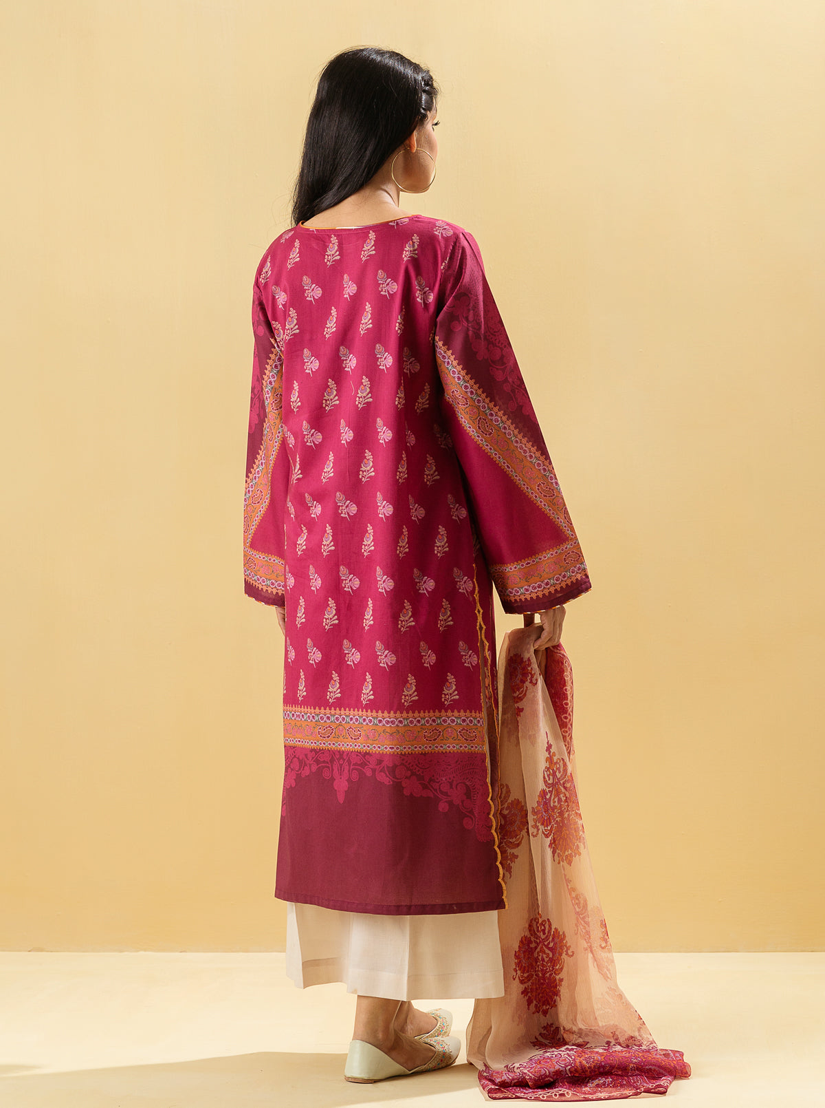 2 PIECE - PRINTED LAWN SUIT - CRIMSON HUES MORBAGH SU_22
