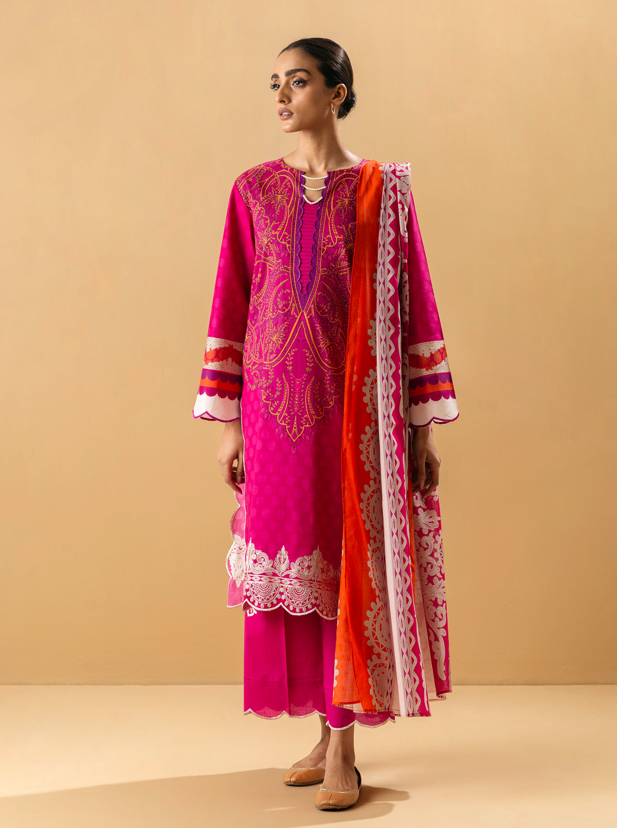 3 PIECE - EMBROIDERED LAWN SUIT - FOLK CHIC MORBAGH SU_22