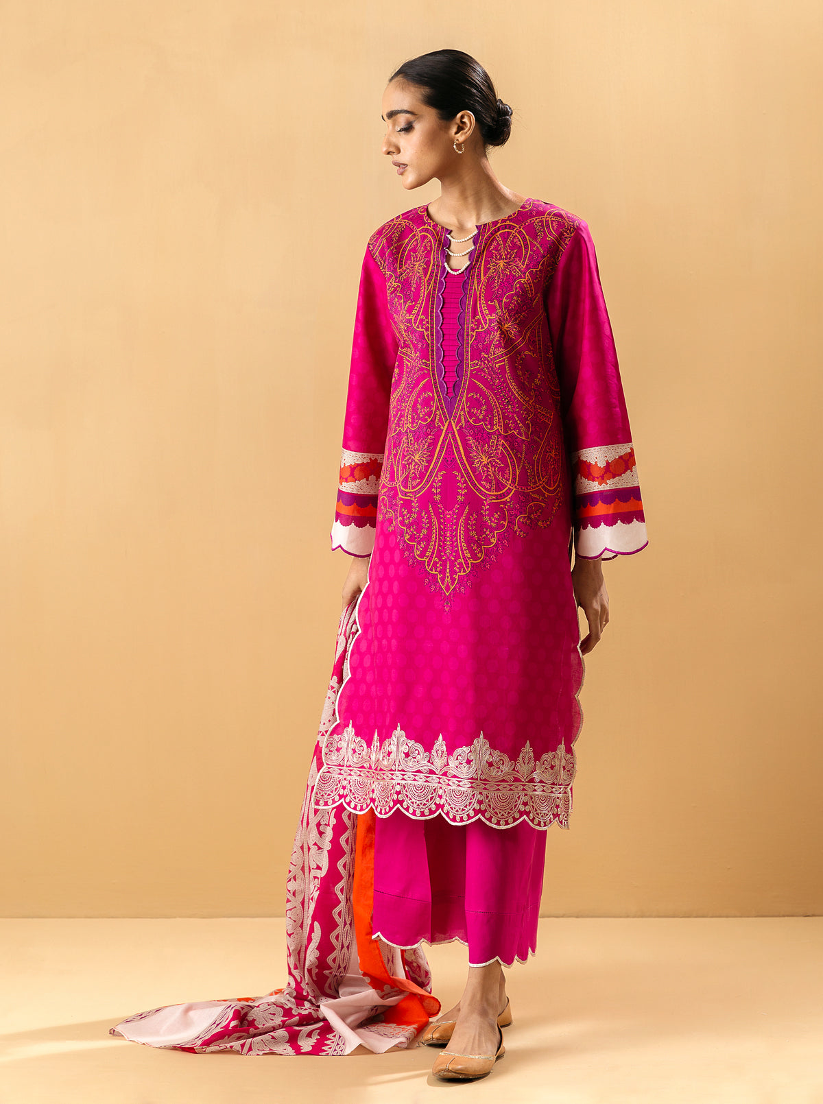 3 PIECE - EMBROIDERED LAWN SUIT - FOLK CHIC MORBAGH SU_22
