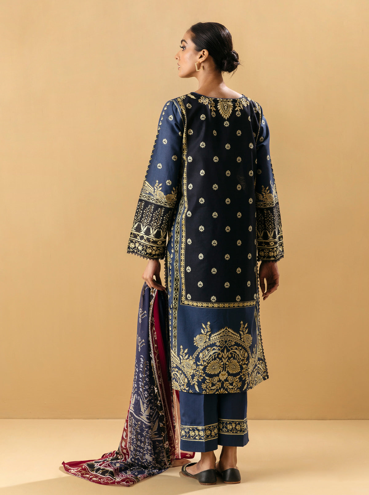 3 PIECE - PRINTED LAWN SUIT - NOSTALGIC JEWEL MORBAGH SU_22