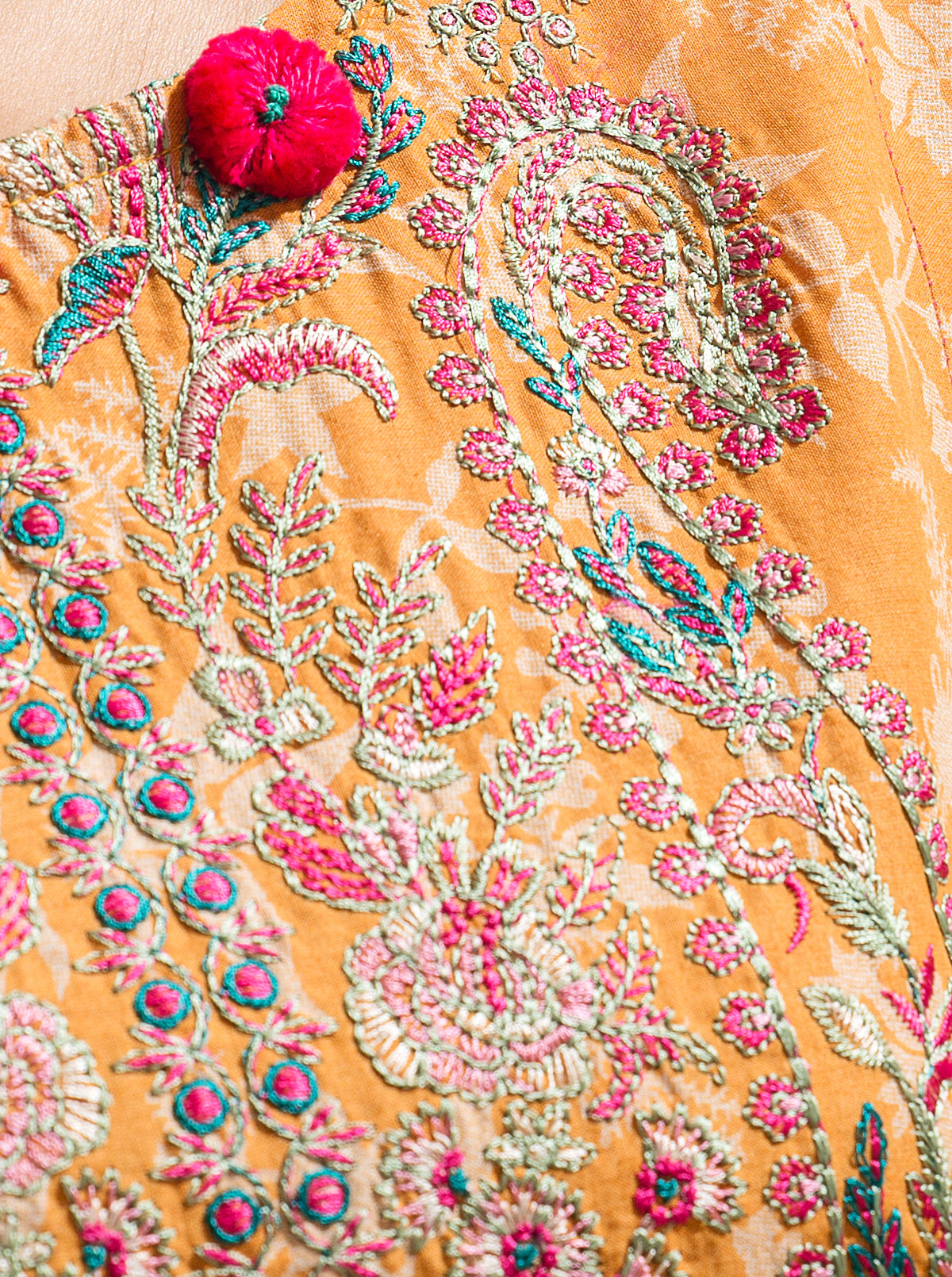 2 PIECE - EMBROIDERED PRINTED LAWN SUIT - AMBERGLOW MORBAGH SU_23