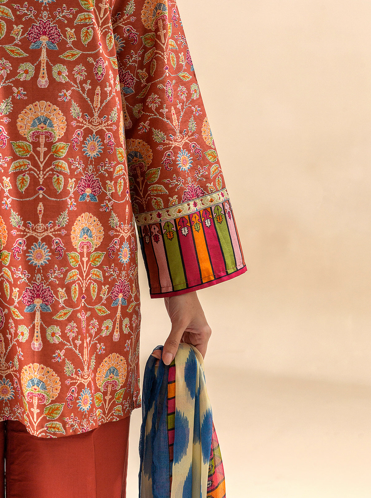 3 PIECE PRINTED LAWN SUIT-AUBURN SKY BT-MORBAGH SU_24