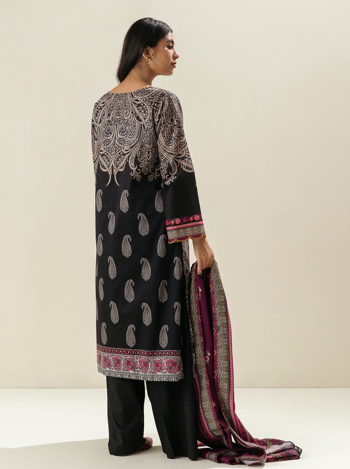 3 PIECE - PRINTED LAWN SUIT - LUXURY JEWEL MORBAGH SU_23