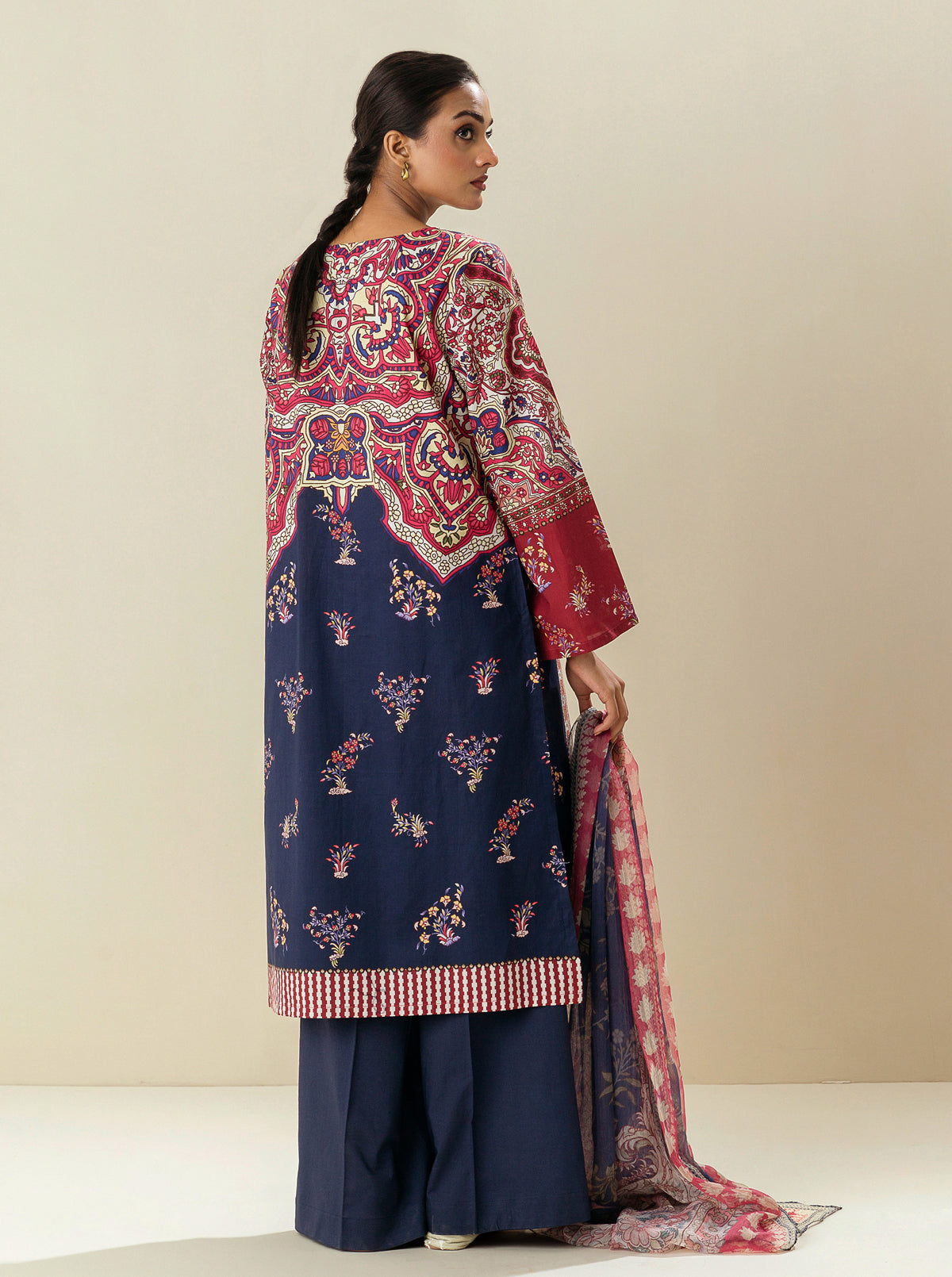 3 PIECE EMBROIDERED LAWN SUIT-PANSY PETALS BT-MORBAGH SU_24