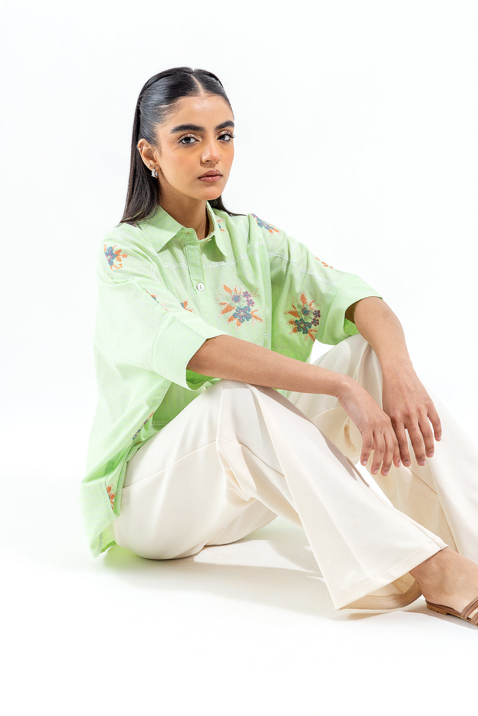 EMBROIDERED FUSION TOP (PRET) - BEECHTREE