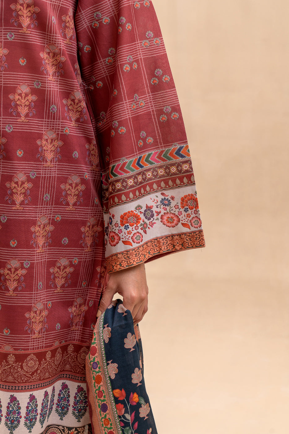 3 PIECE PRINTED LAWN SUIT- GARNET GRID (UNSTITCHED)