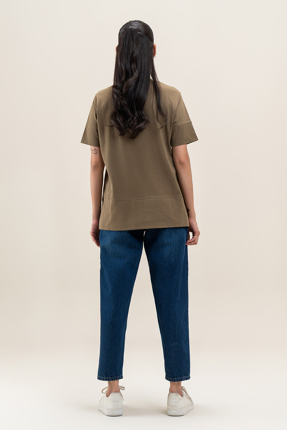 REGULAR FIT T-SHIRT
