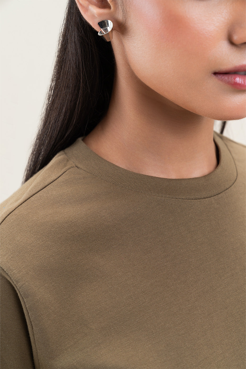 REGULAR FIT T-SHIRT