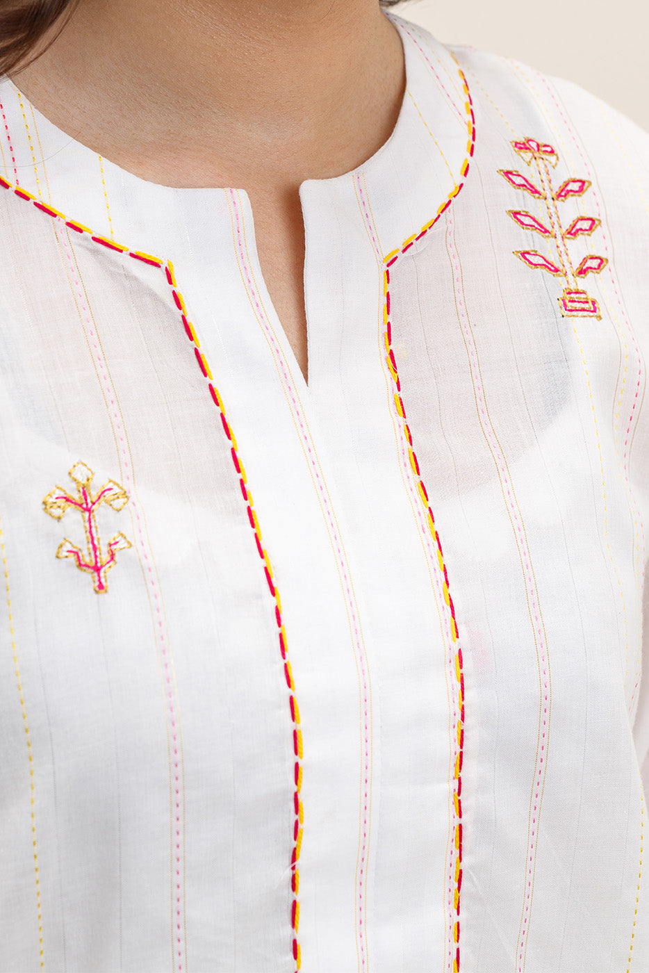 EMBROIDERED DORIA SHIRT (PRET)