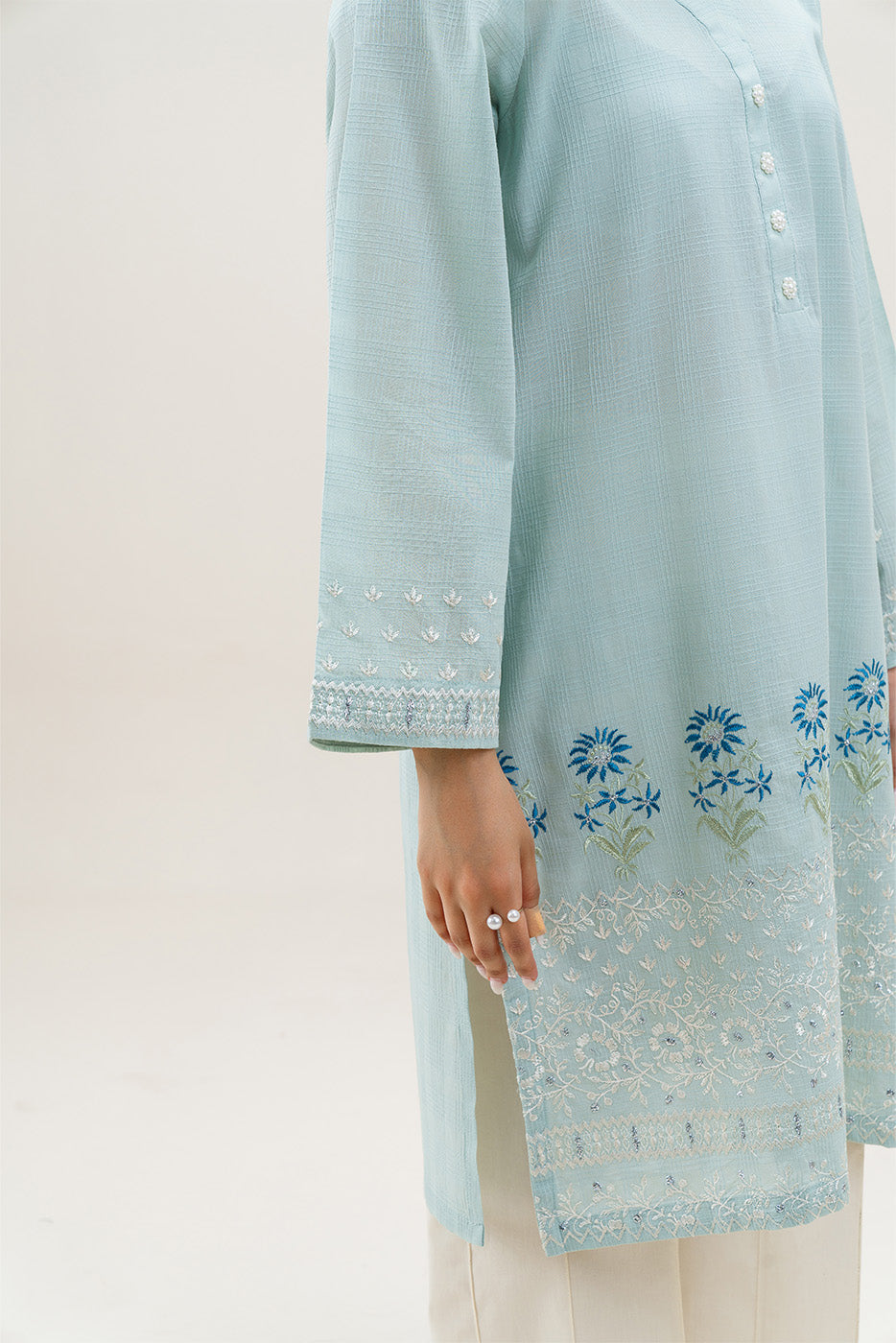EMBROIDERED PEACH DORIA SHIRT (PRET)