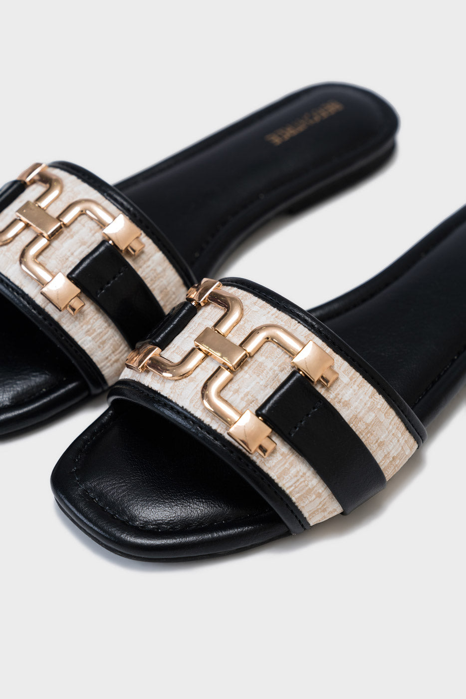 FOOTWEAR