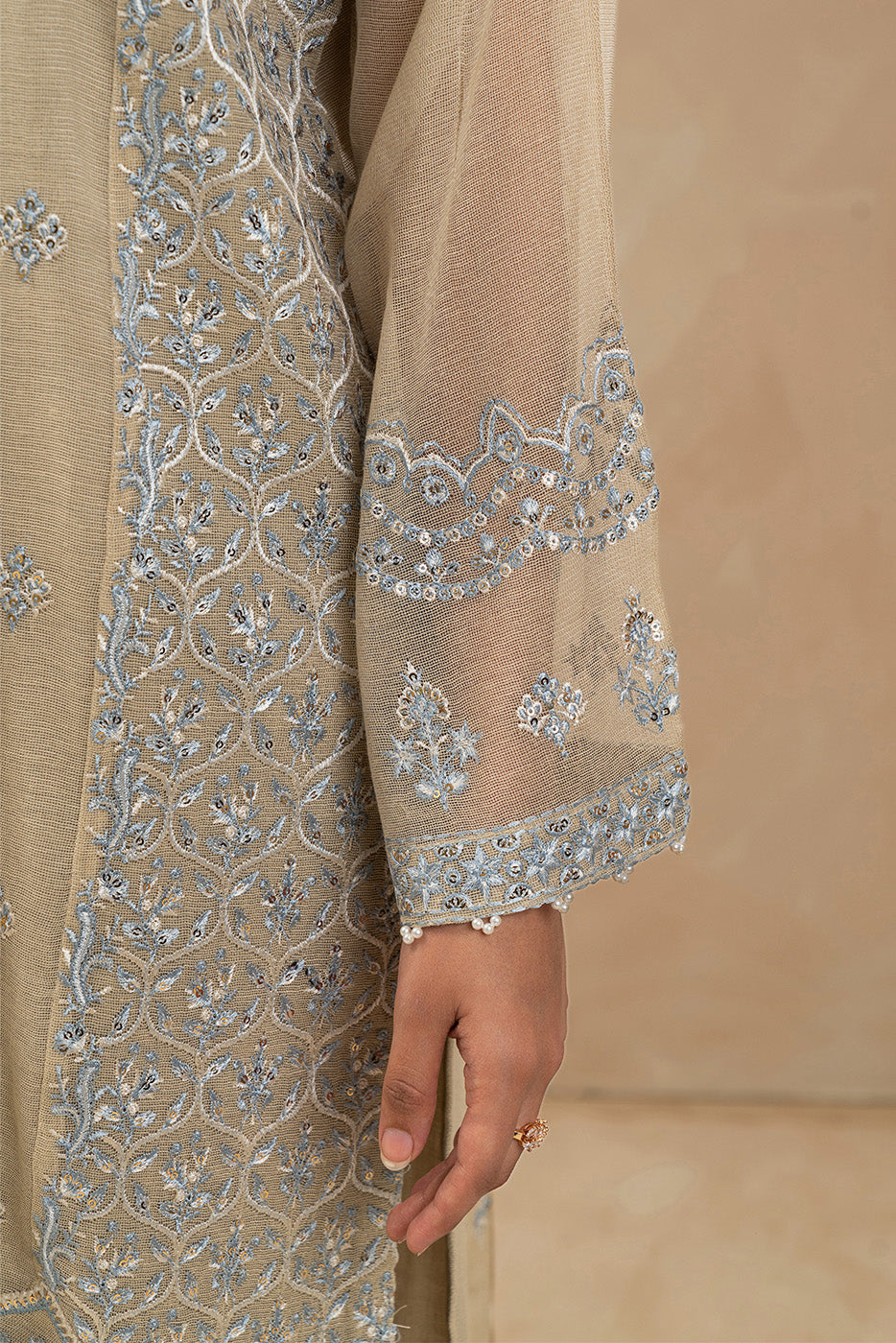 3 PIECE EMBROIDERED COTTON VISCOSE SUIT (LUXURY-PRET)