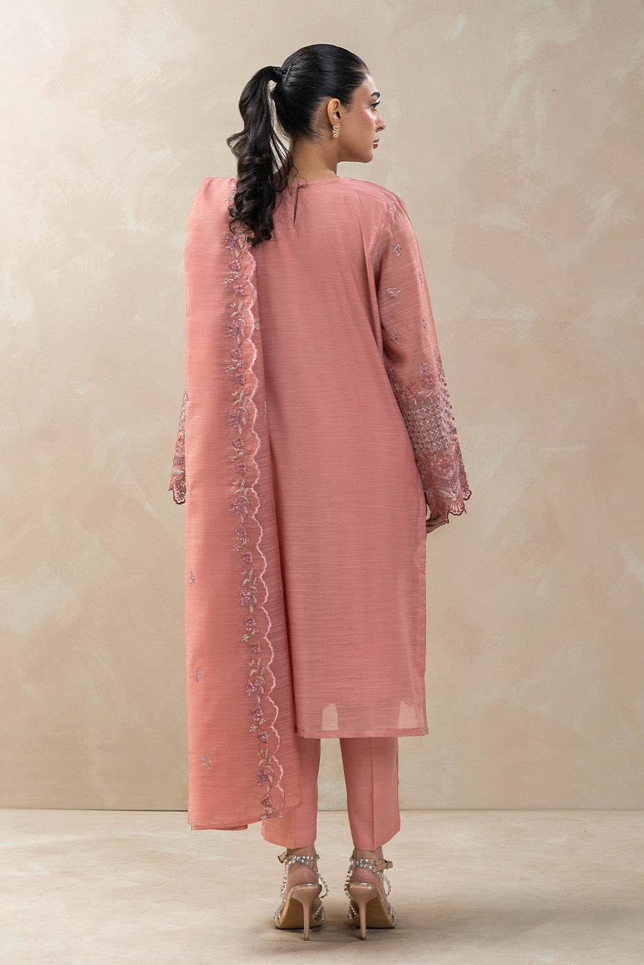3 PIECE EMBROIDERED MONARK SUIT (LUXURY-PRET)