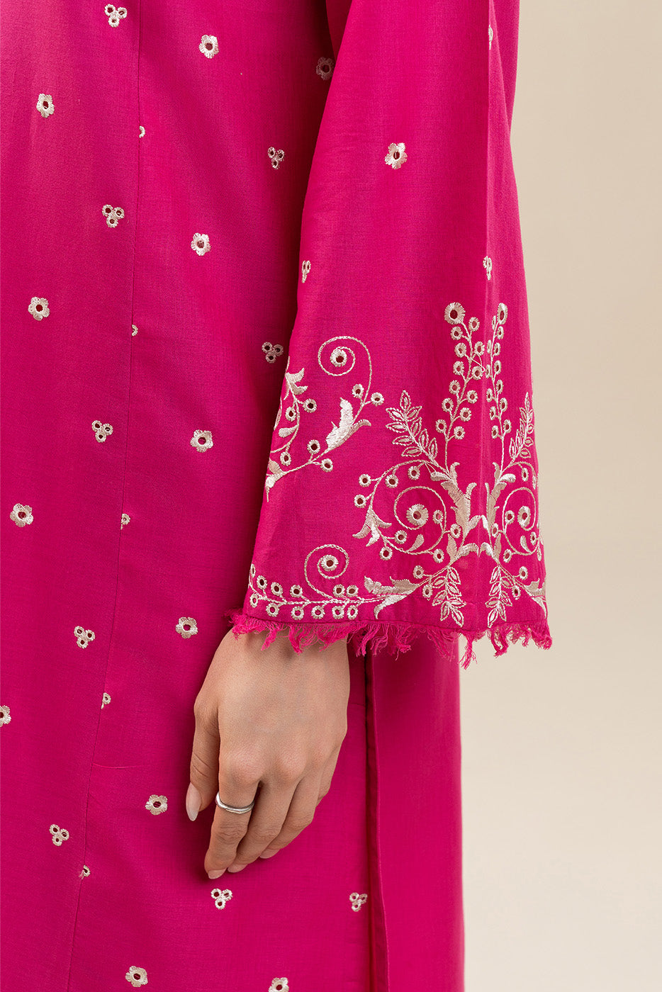 2 PIECE EMBROIDERED COTTON VISCOSE SUIT (PRET)