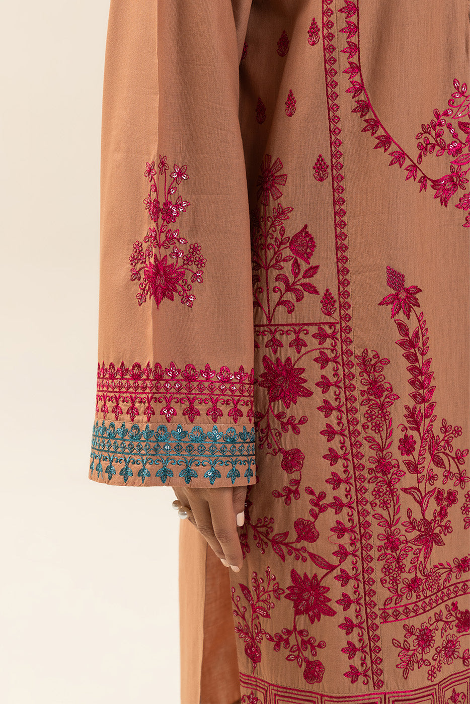 2 PIECE EMBROIDERED LAWN SUIT (PRET)