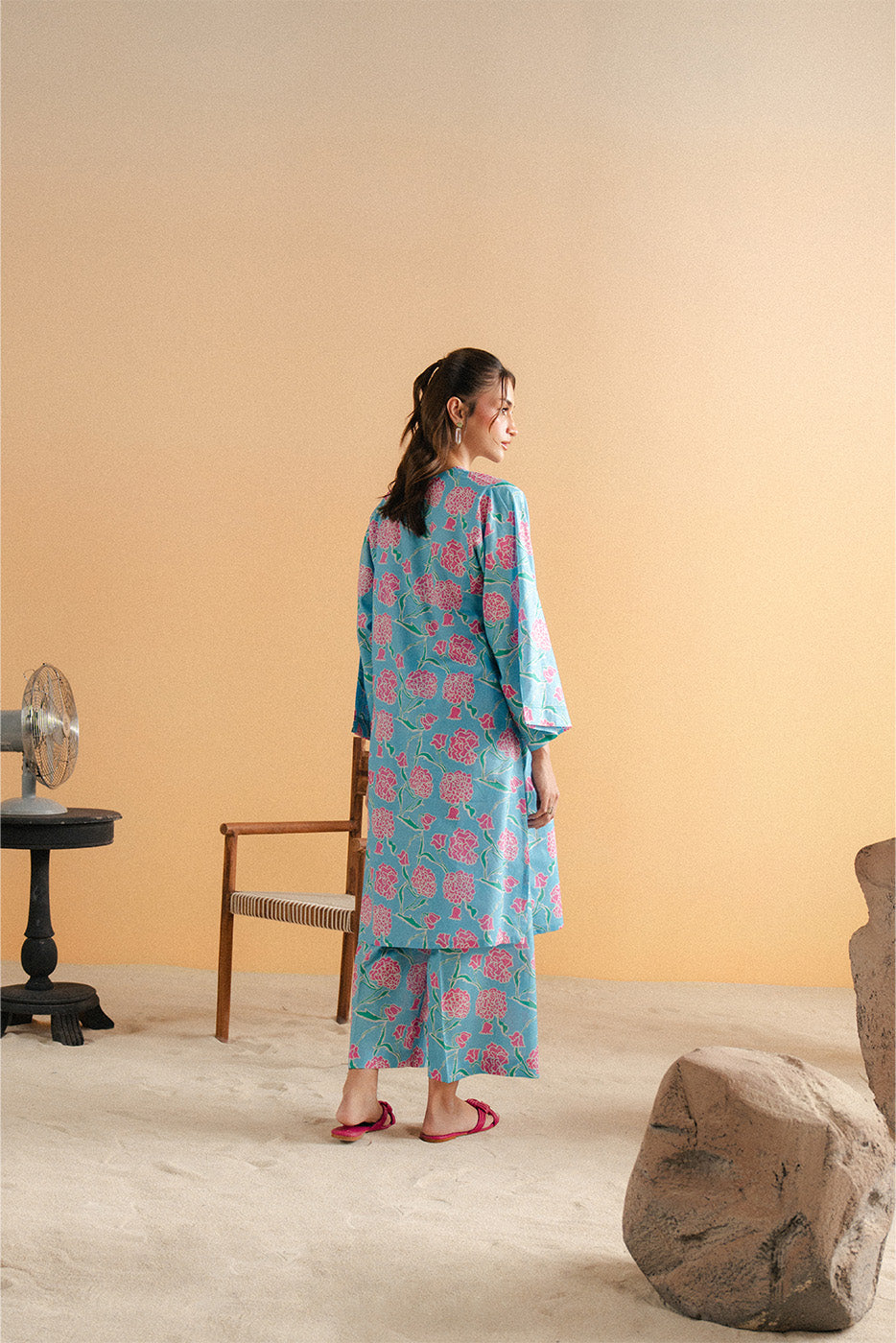 2 PIECE PRINTED LAWN SUIT (PRET)