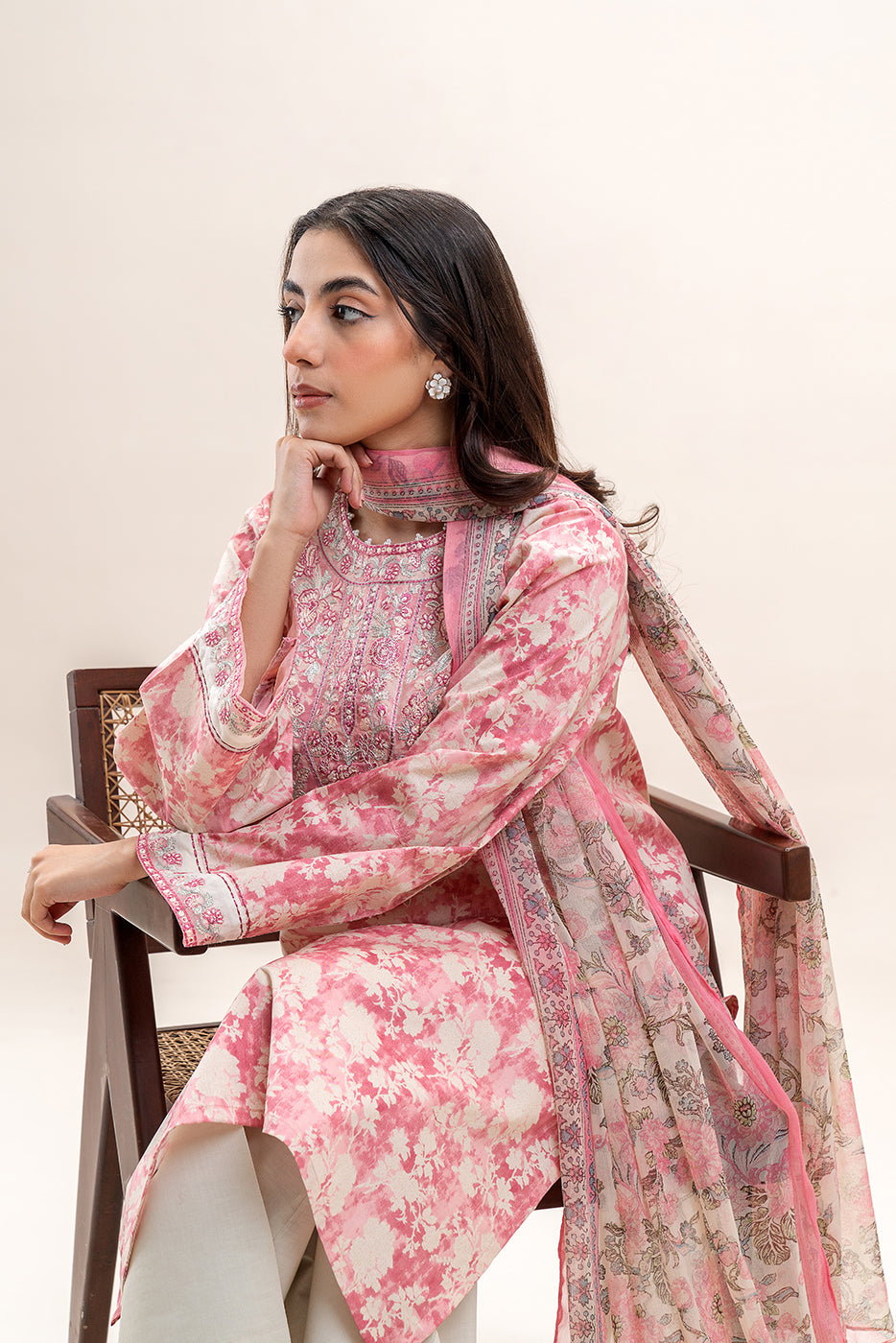 2 PIECE EMBROIDERED LAWN SUIT-ROUGE SILHOUETTE (UNSTITCHED)
