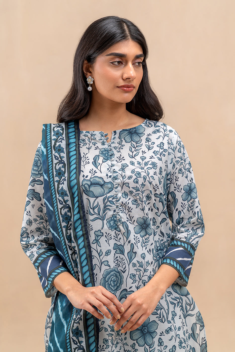 3 PIECE PRINTED LAWN SUIT-AEGEAN BLOOM (UNSTITCHED)