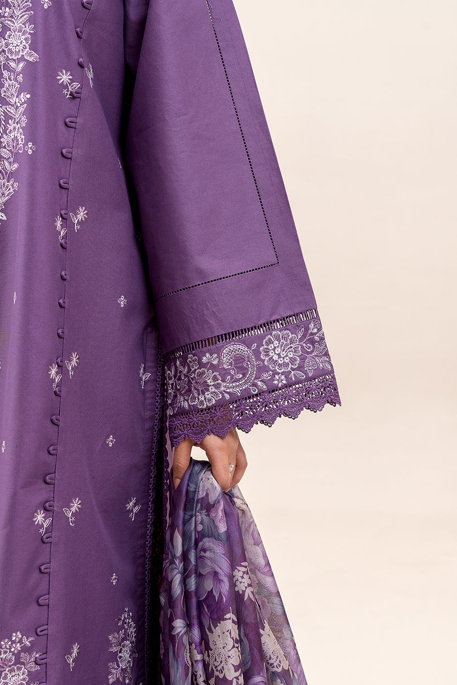 3 PIECE EMBROIDERED LAWN SUIT-FLORAL MAUVE (UNSTITCHED)