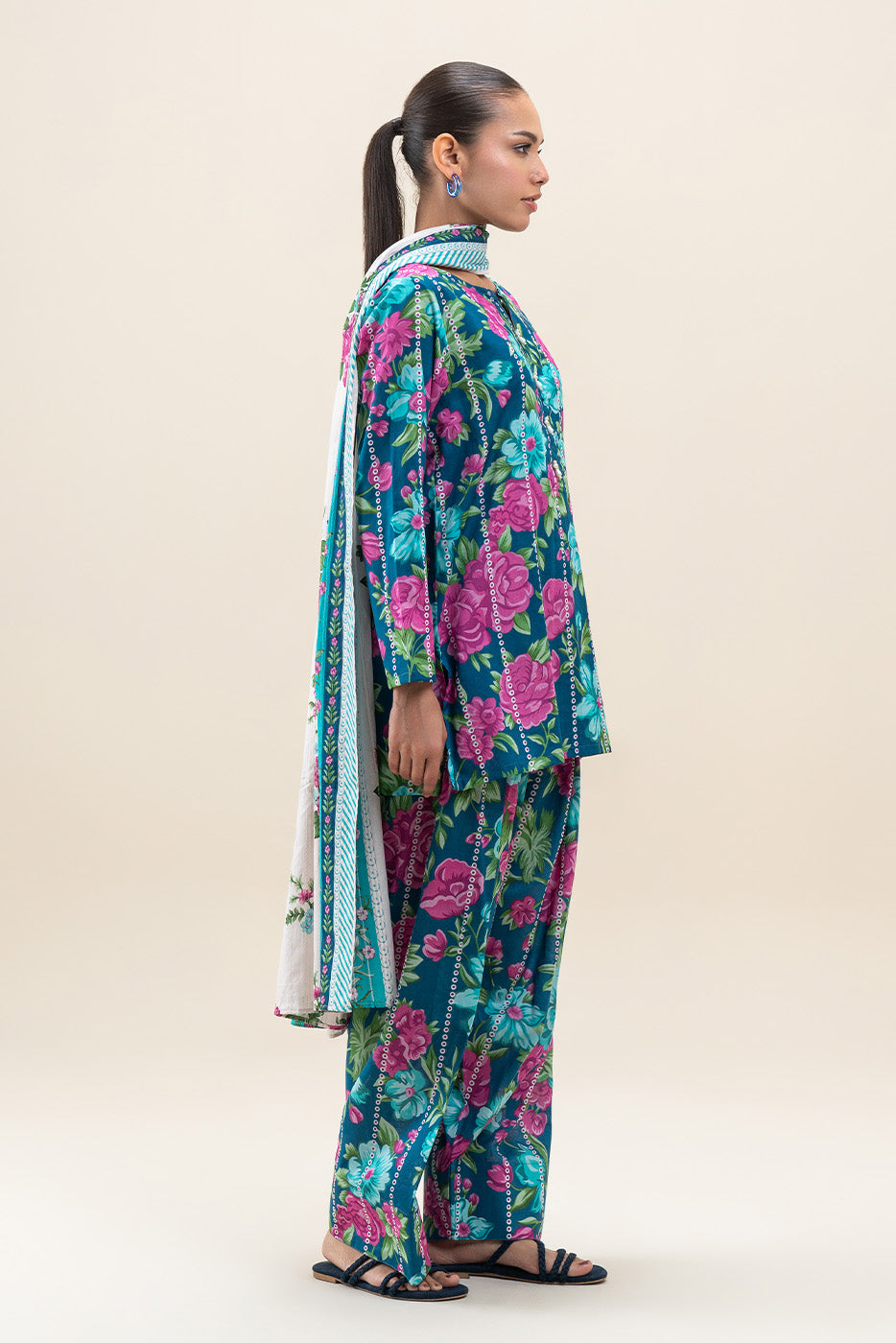 3 PIECE PRINTED LAWN SUIT-FLORA FAUNA (UNSTITCHED)