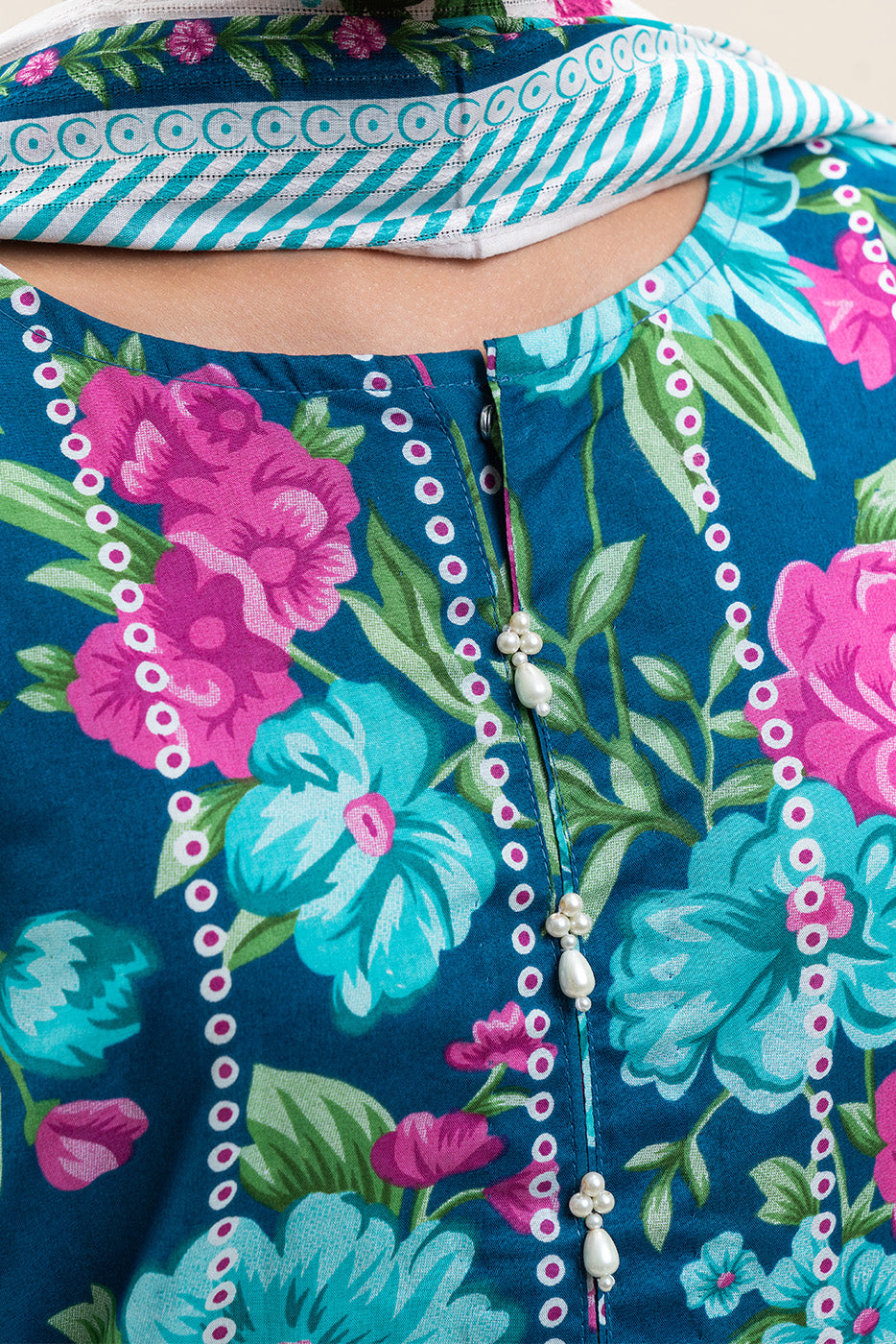 3 PIECE PRINTED LAWN SUIT-FLORA FAUNA (UNSTITCHED)