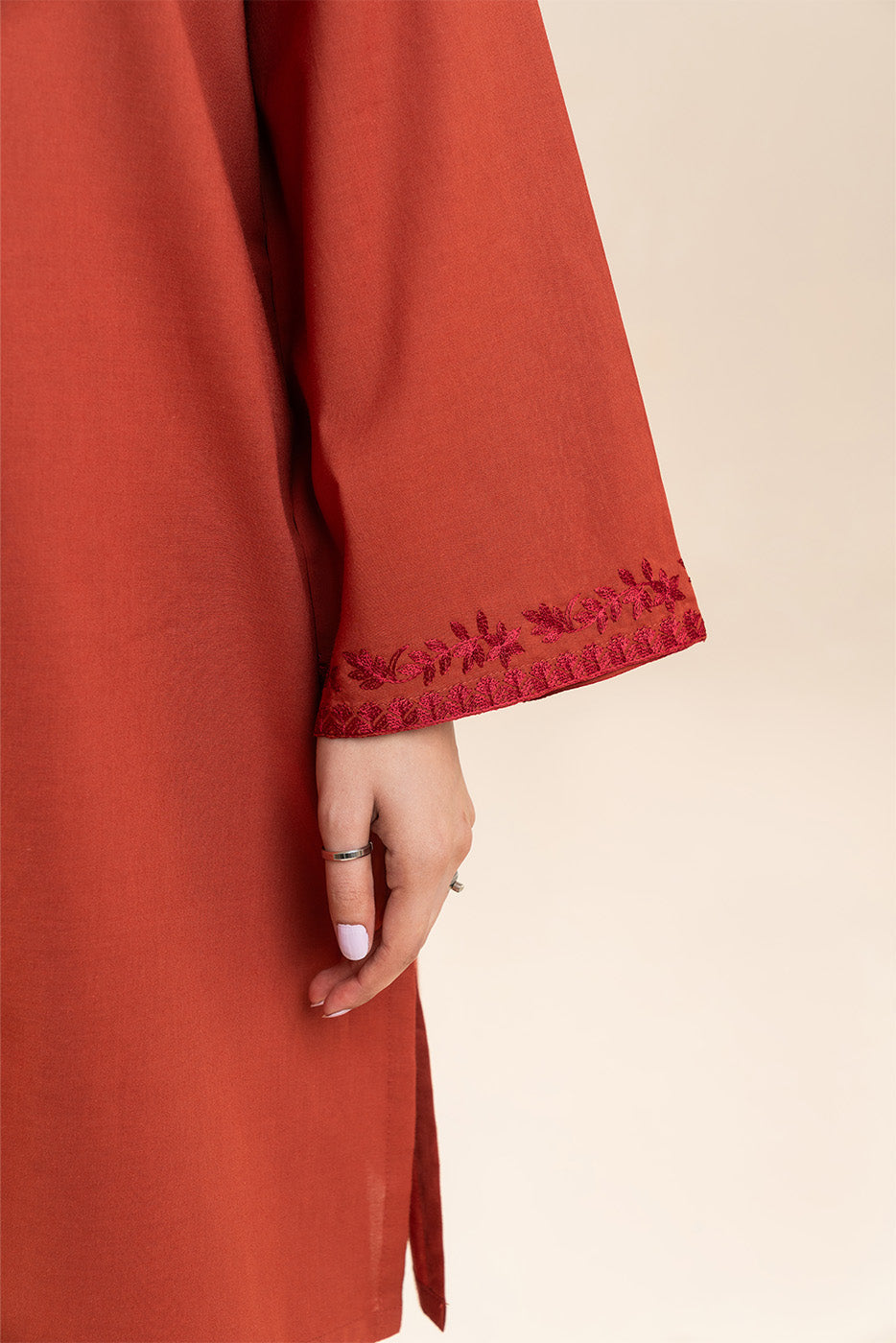 2 PIECE EMBROIDERED CAMBRIC SUIT (PRET)