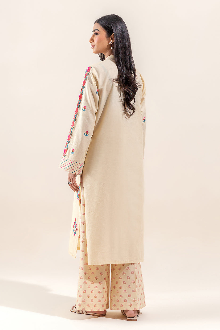2 PIECE EMBROIDERED LAWN SUIT-FRENCH VANILLA (UNSTITCHED)