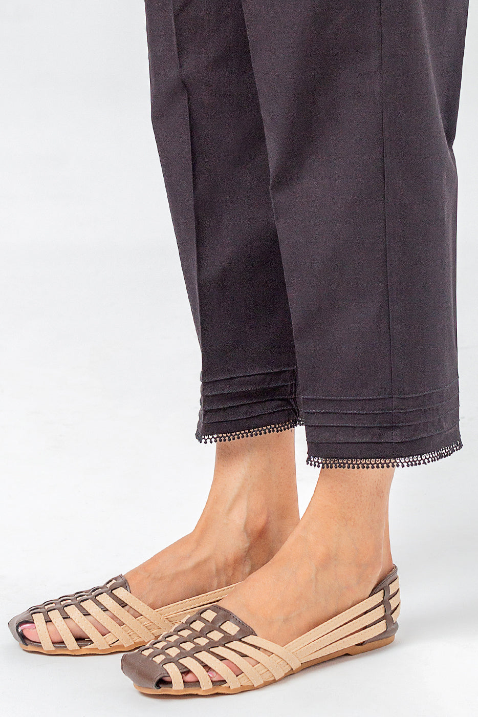 BASIC STRAIGHT PANTS