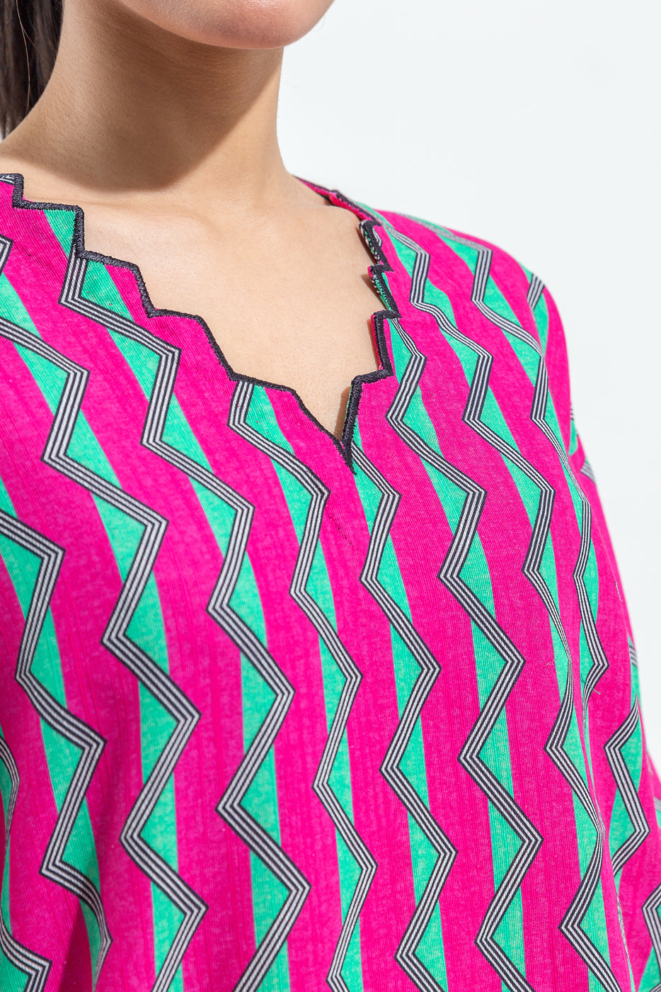 2 PIECE PRINTED SLUB KHADDAR SUIT (PRET)