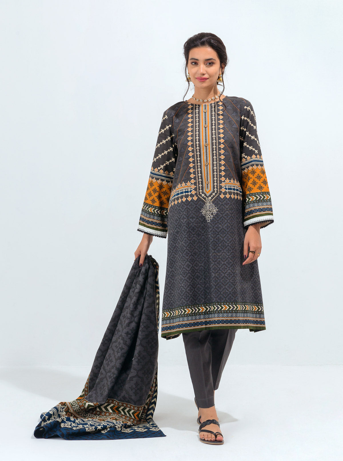 3 PIECE - PRINTED KHADDAR SUIT - GREY GLITZ MORBAGH WN_21