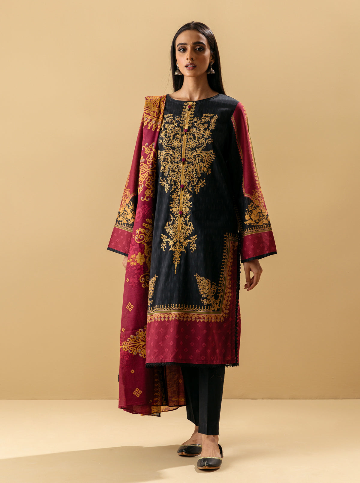 3 PIECE - EMBROIDERED LAWN SUIT - RAVEN GLOW MORBAGH SU_22