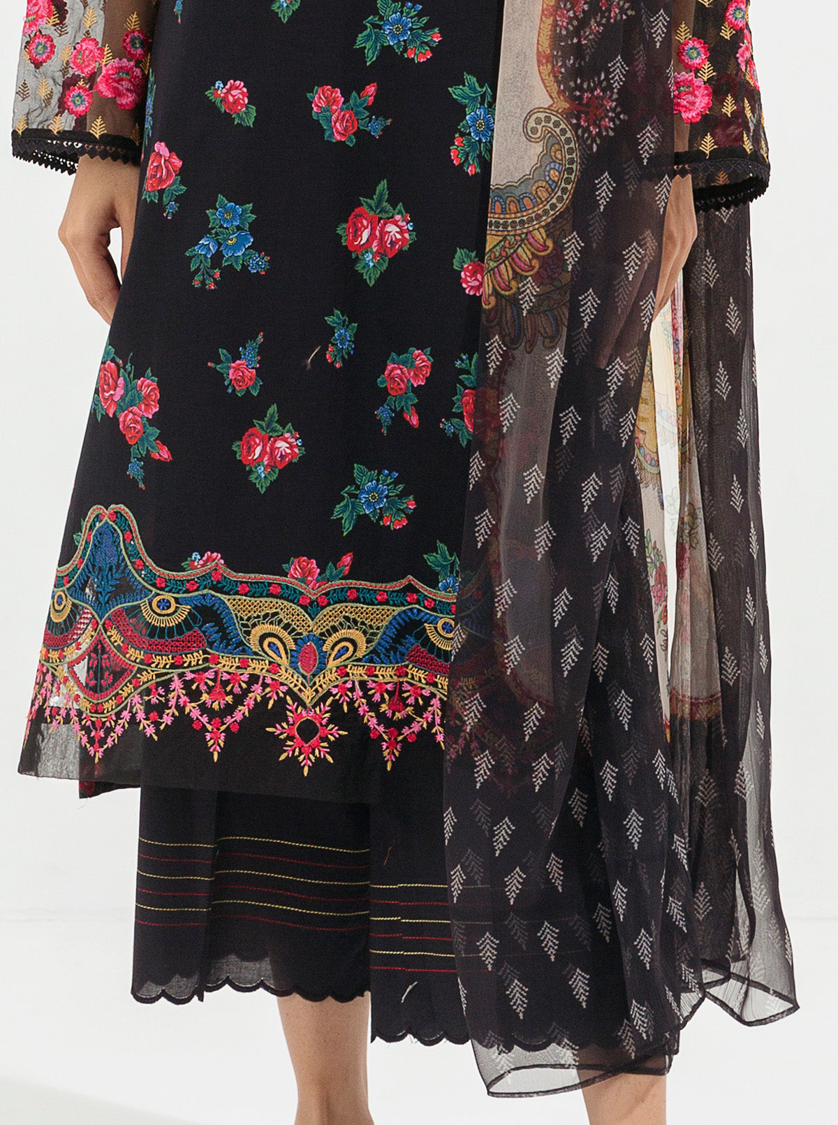 Deco Rose-Embroidered-2P (UNSTITCHED)