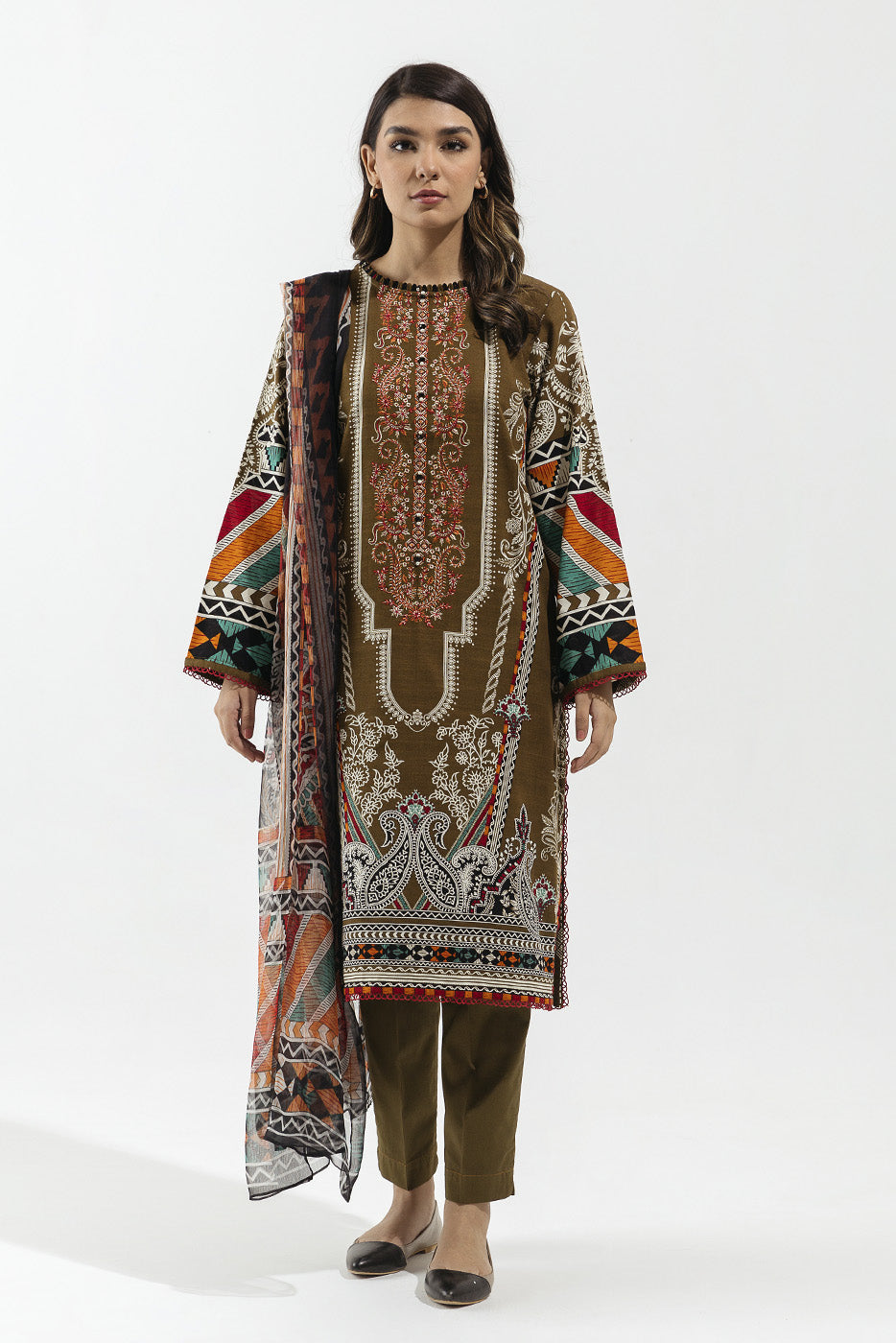 2 PIECE - EMBROIDERED KHADDAR SUIT - ETHNIC CRAFT (UNSTITCHED)