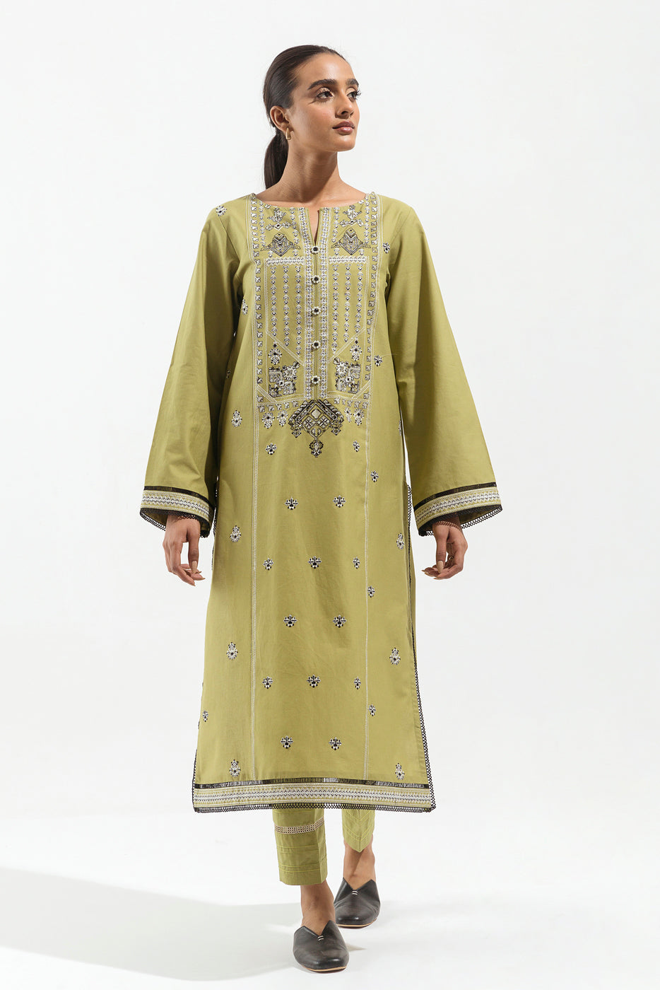 2 PIECE - EMBROIDERED KHADDAR SUIT - OLIVE GLOW