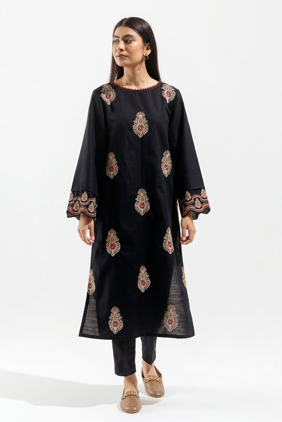 2 PIECE - EMBROIDERED KHADDAR SUIT - ONYX CHARM