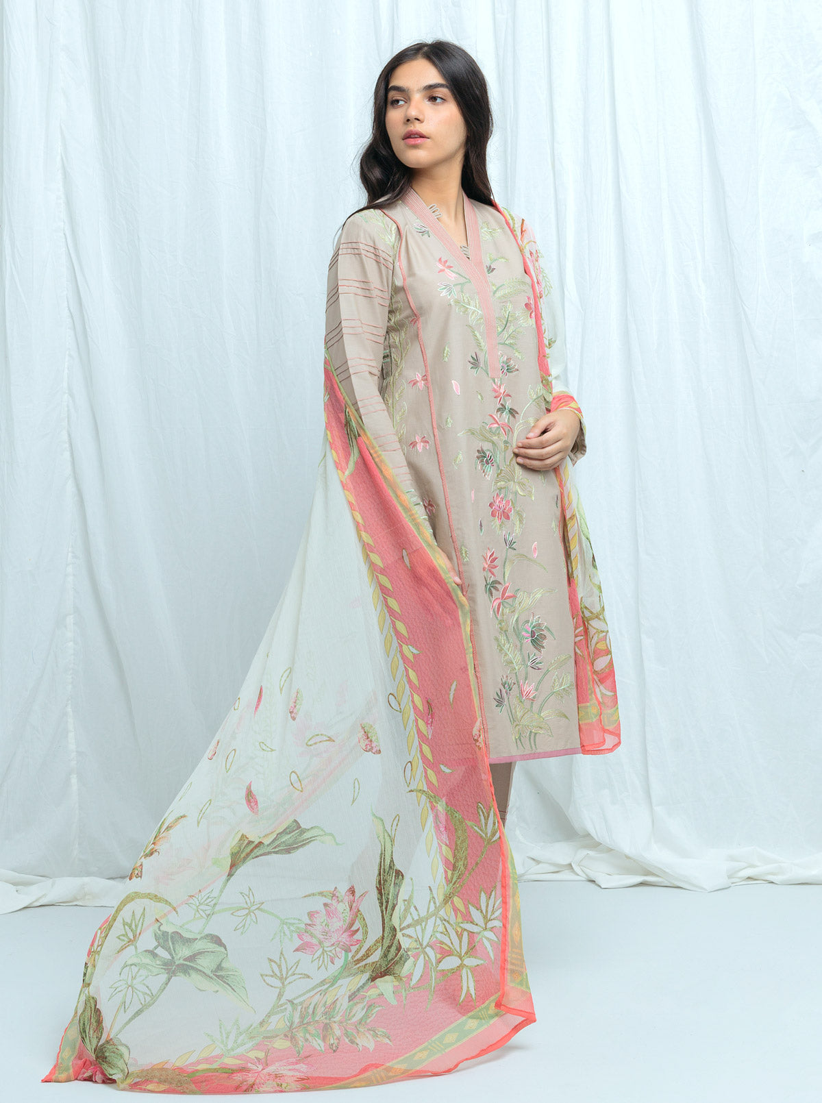 MYSTIQUE MIST-EMBROIDERED-3P