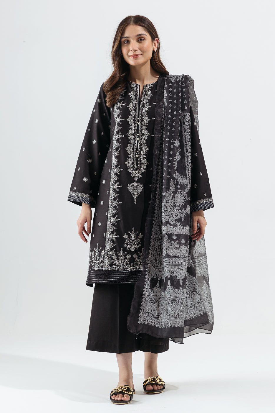 Inky Ornate-Embroidered-3P