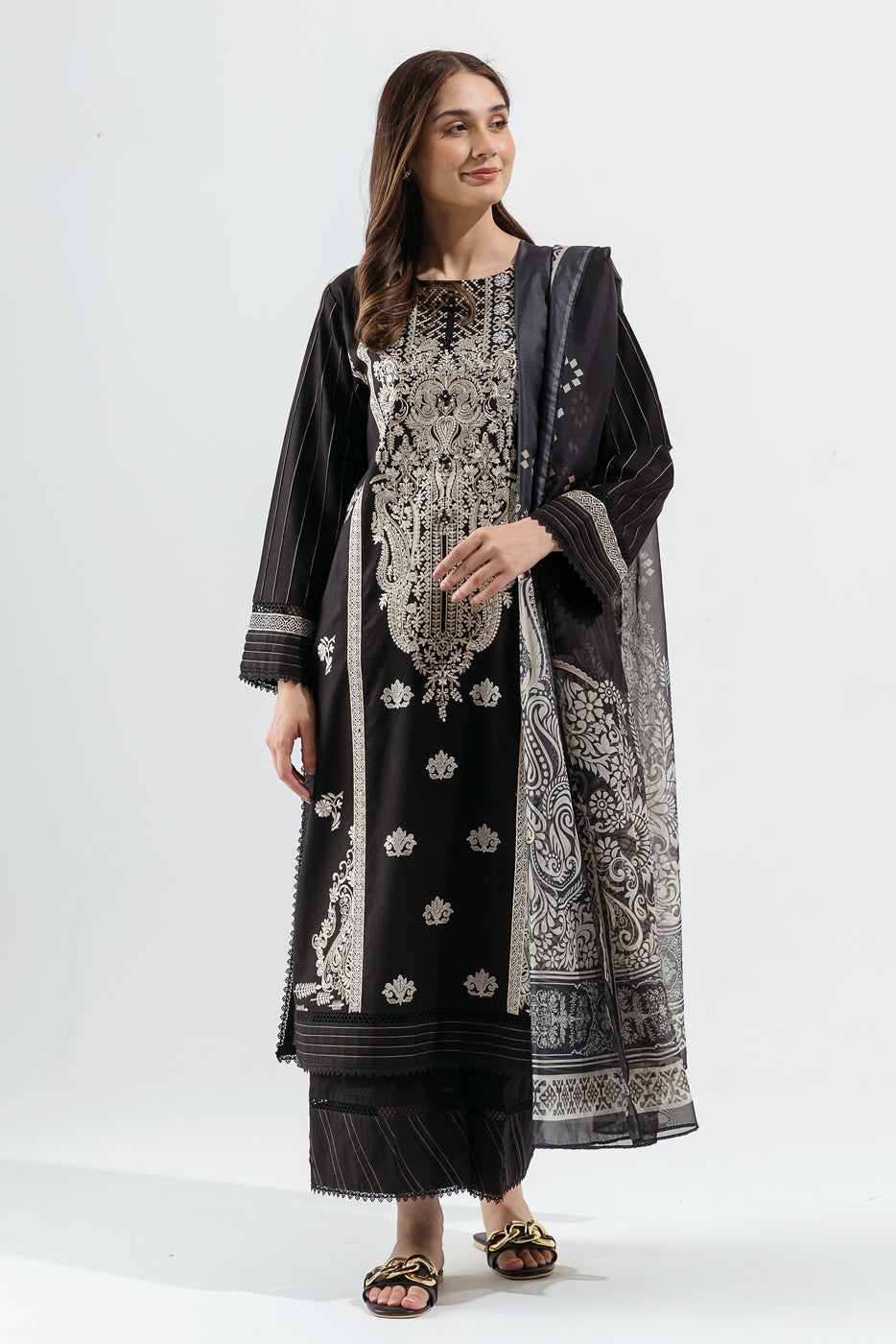 Majestic Pitch-Embroidered-3P