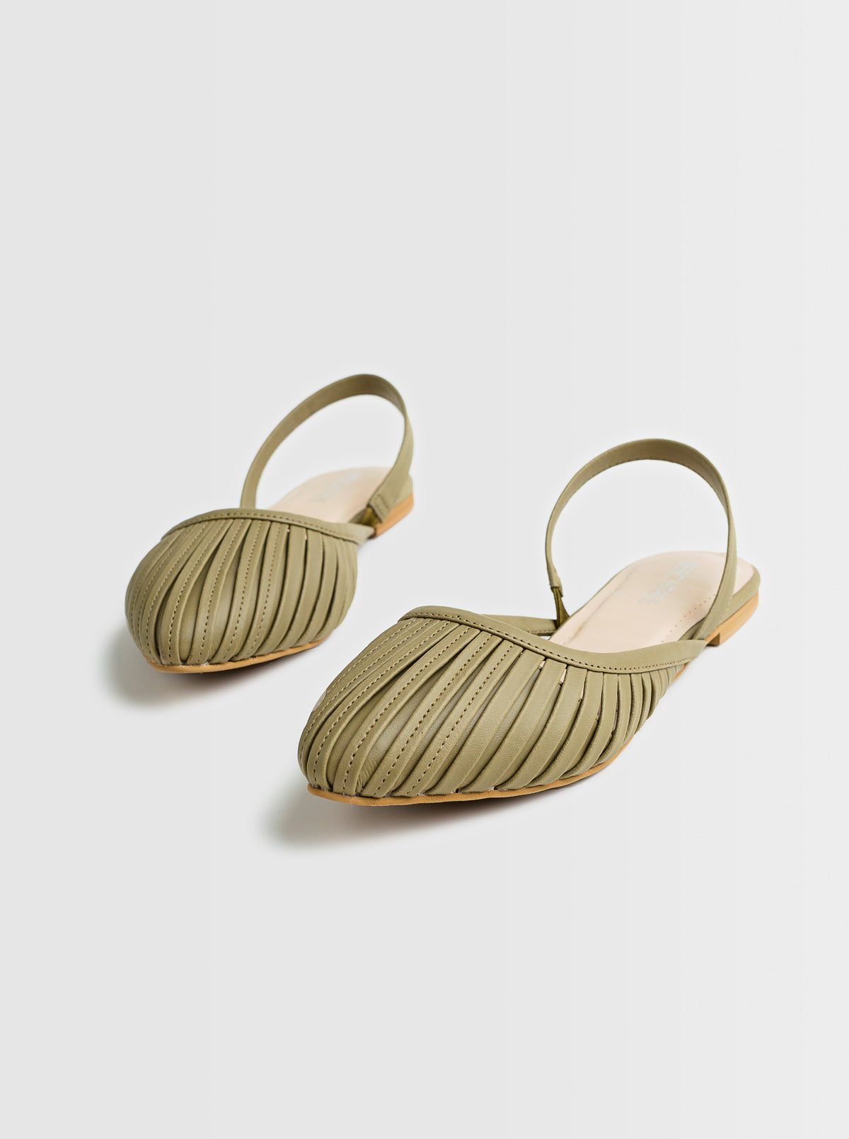 FOOTWEAR