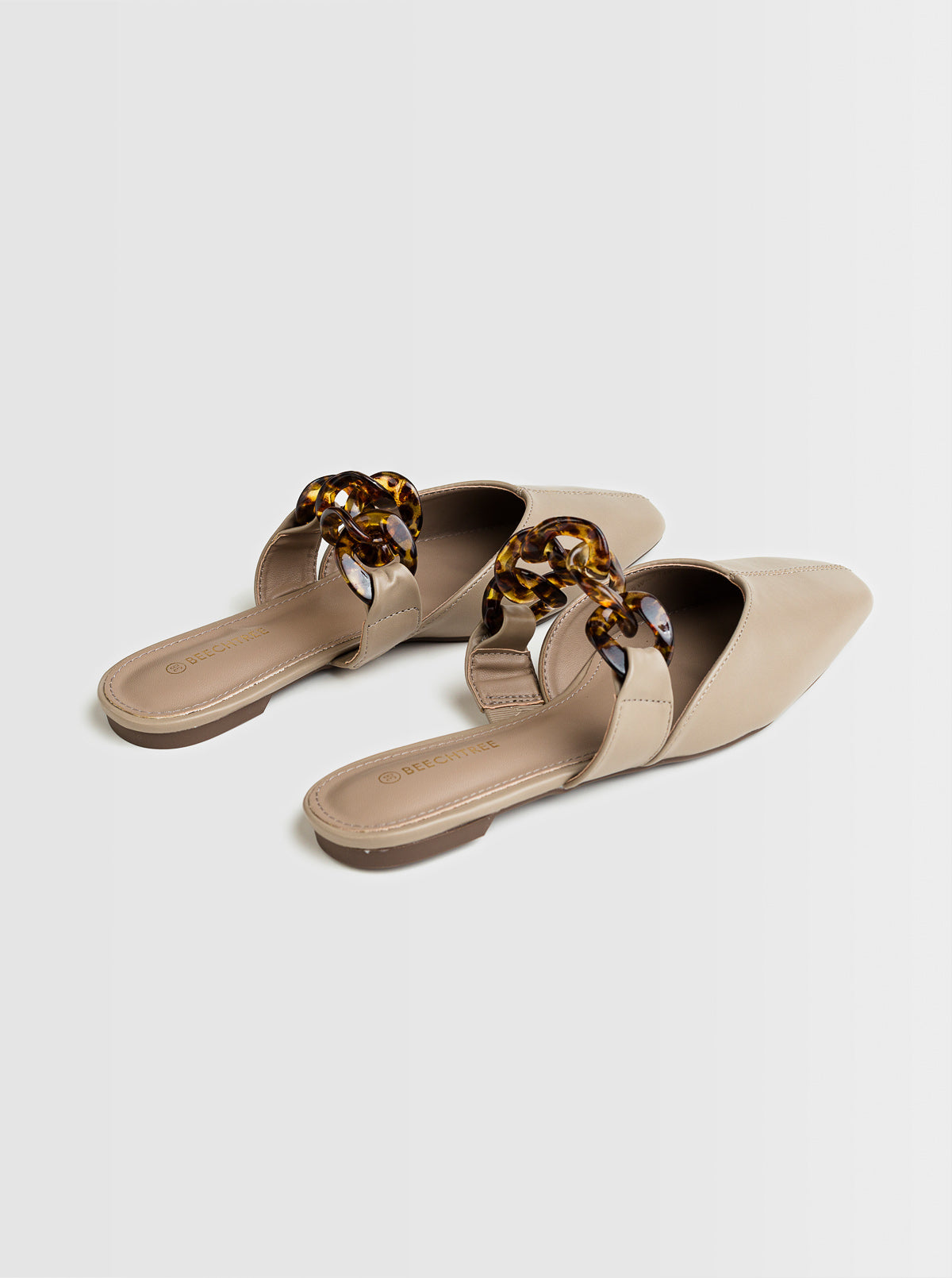 FOOTWEAR