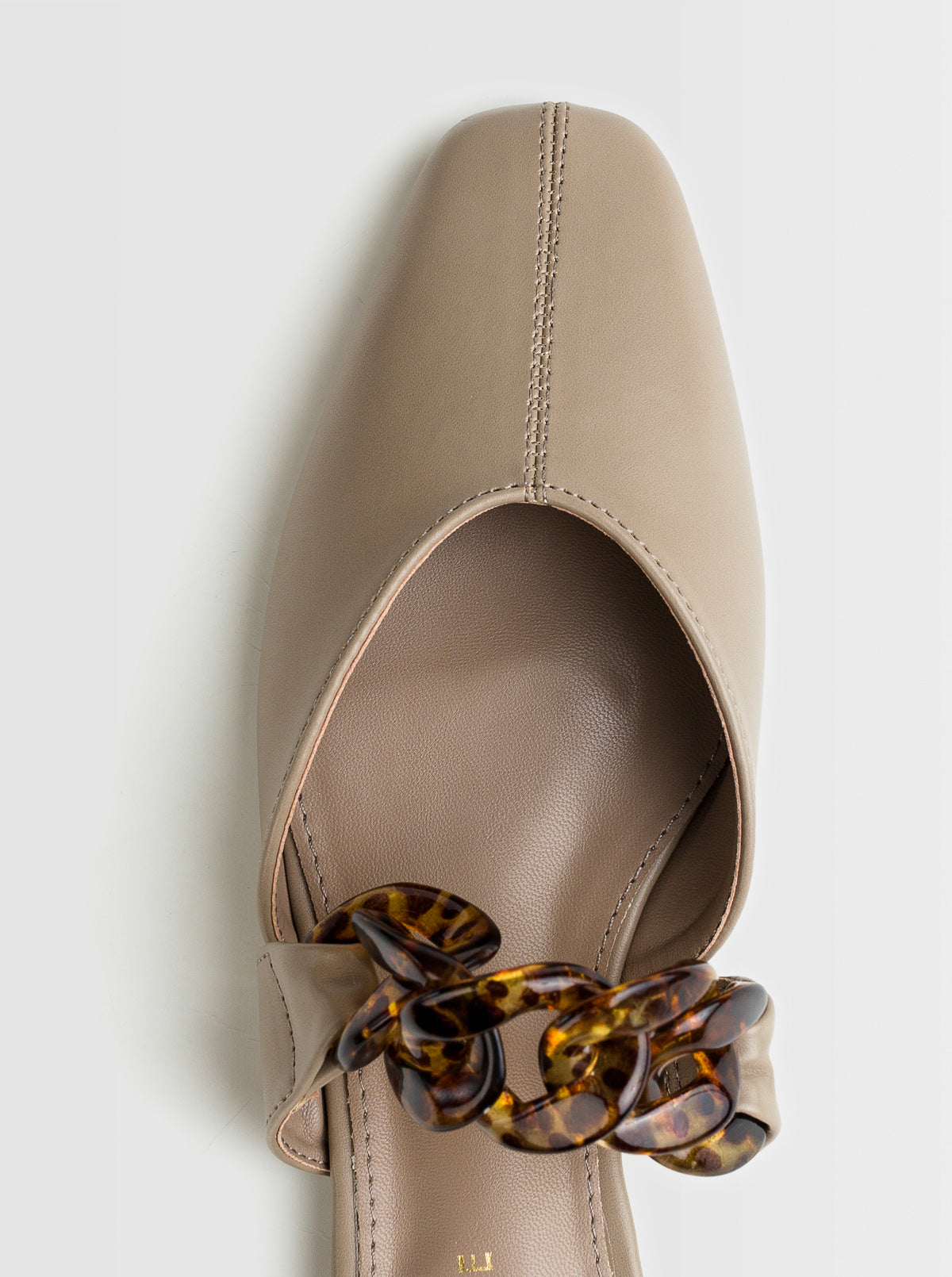 FOOTWEAR